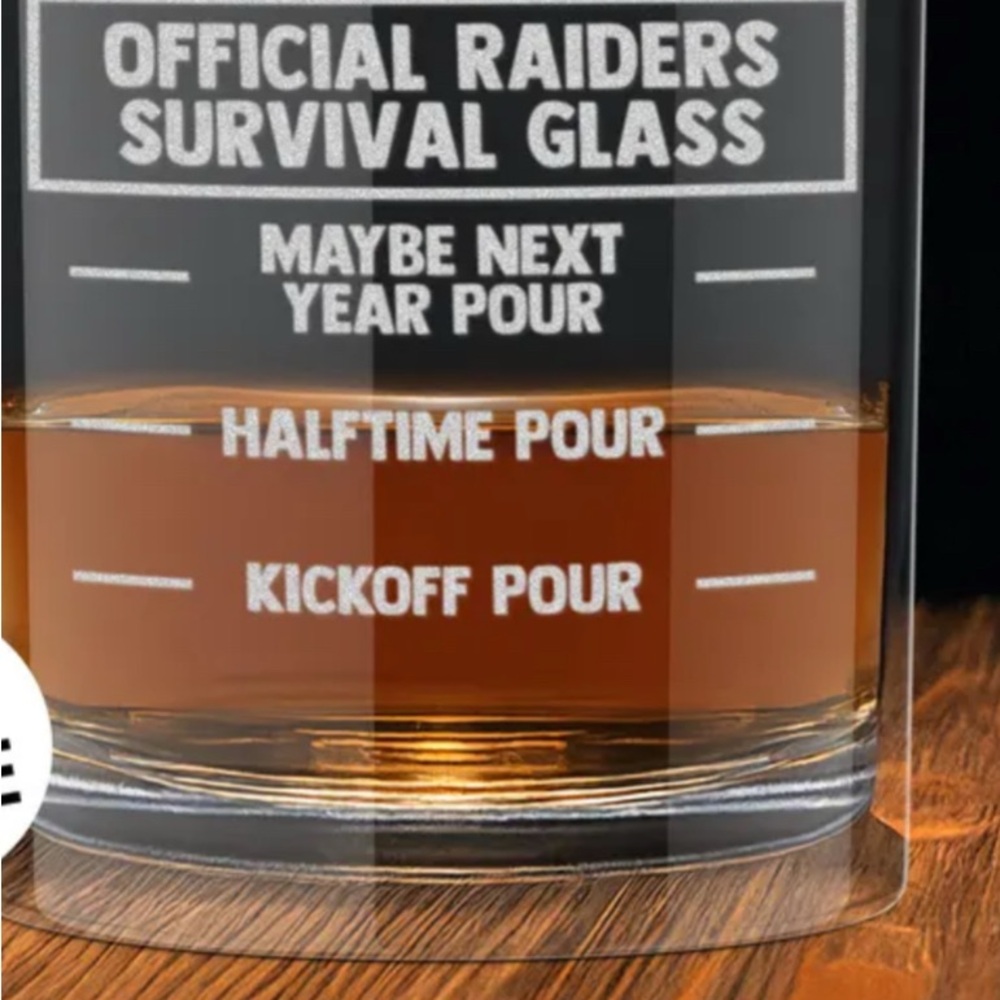 Official Raiders Survival Glass